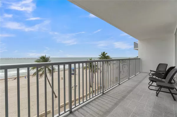 Hollywood, FL 33019,400 N Surf Rd #504