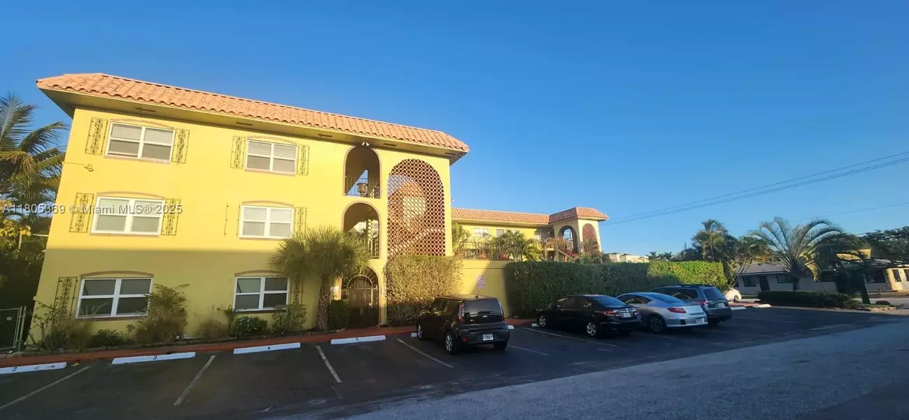 1100 NE 9th Ave #203, Fort Lauderdale, FL 33304