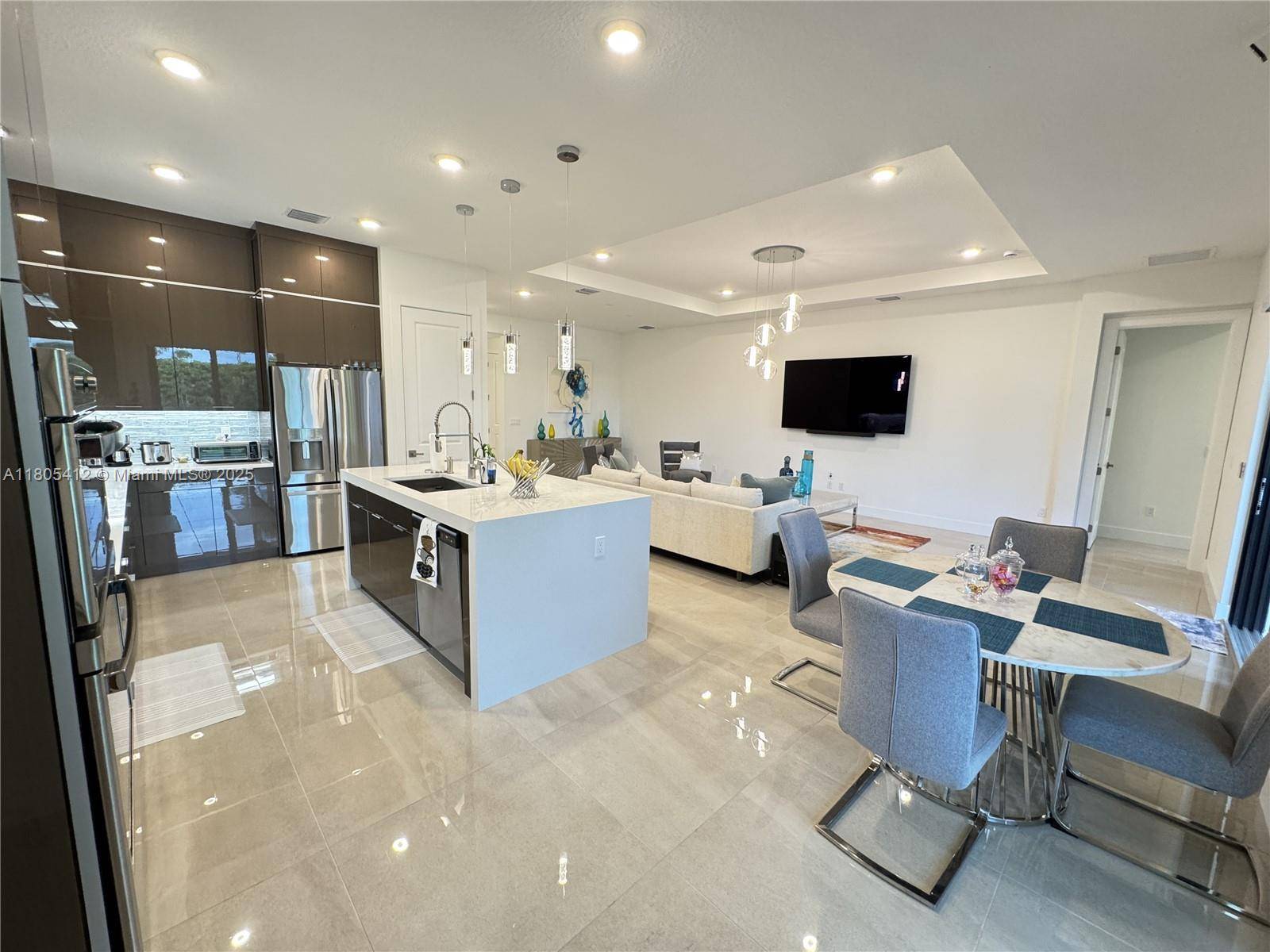 Westlake, FL 33470,5444 SW Saint Armands Way