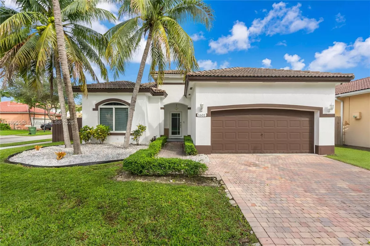 Homestead, FL 33035,1601 SE 17th St