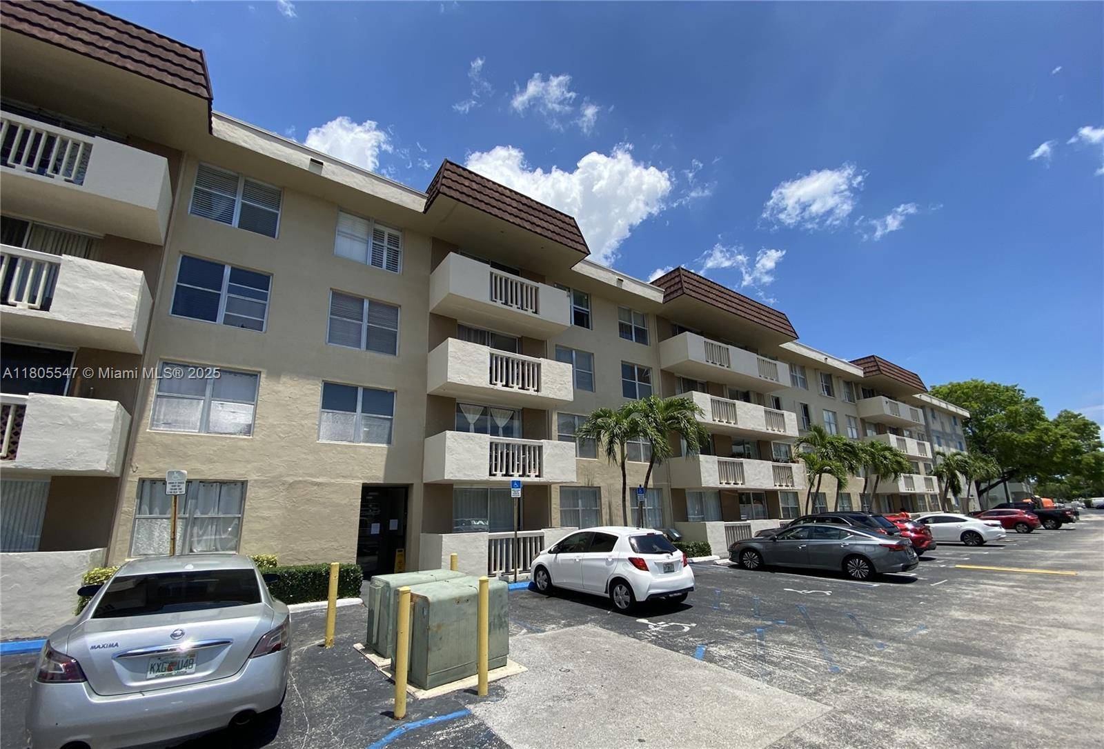 North Miami, FL 33181,Address not disclosed