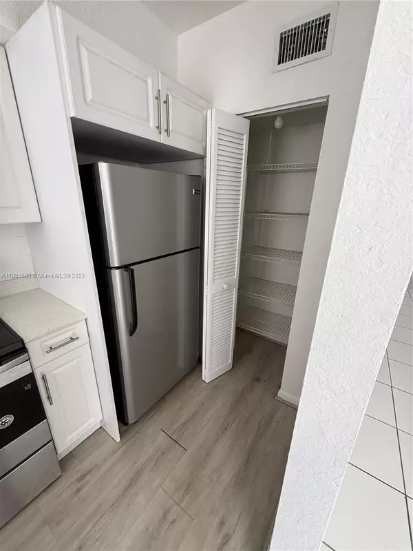 Miami, FL 33150,8463 NW 4th Ct #8463