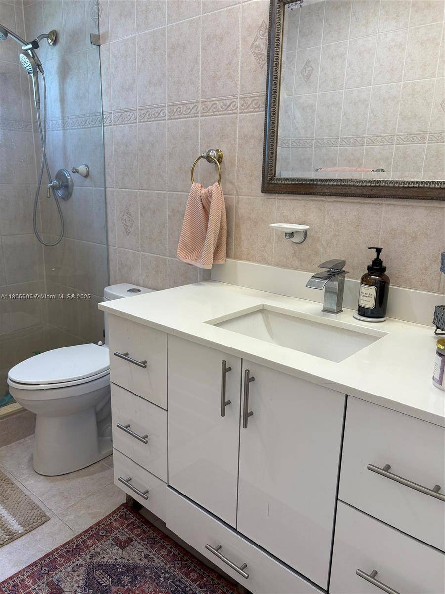 Hollywood, FL 33024,7430 BUCHANAN ST