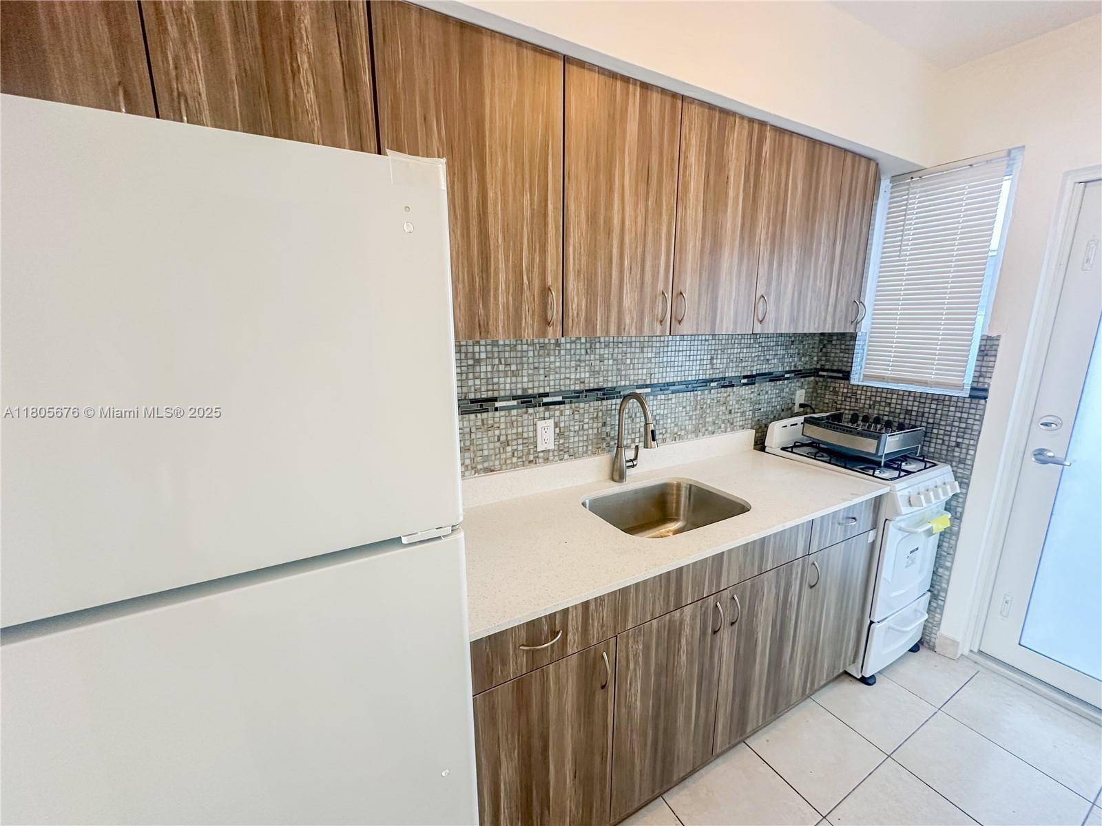 Miami Beach, FL 33141,800 85th St