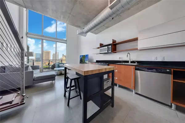 Miami, FL 33130,690 SW 1st Ct #2109