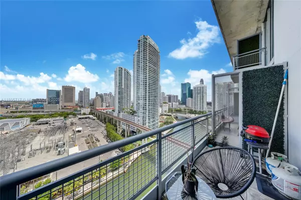 Miami, FL 33130,690 SW 1st Ct #2109