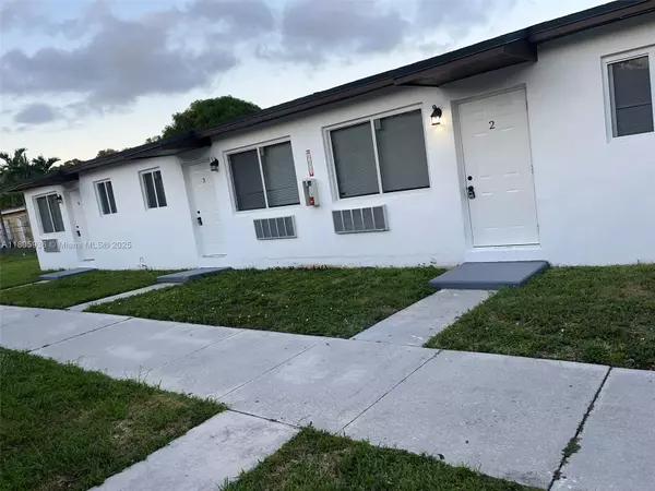 1951 NW 31st St #2, Miami, FL 33142