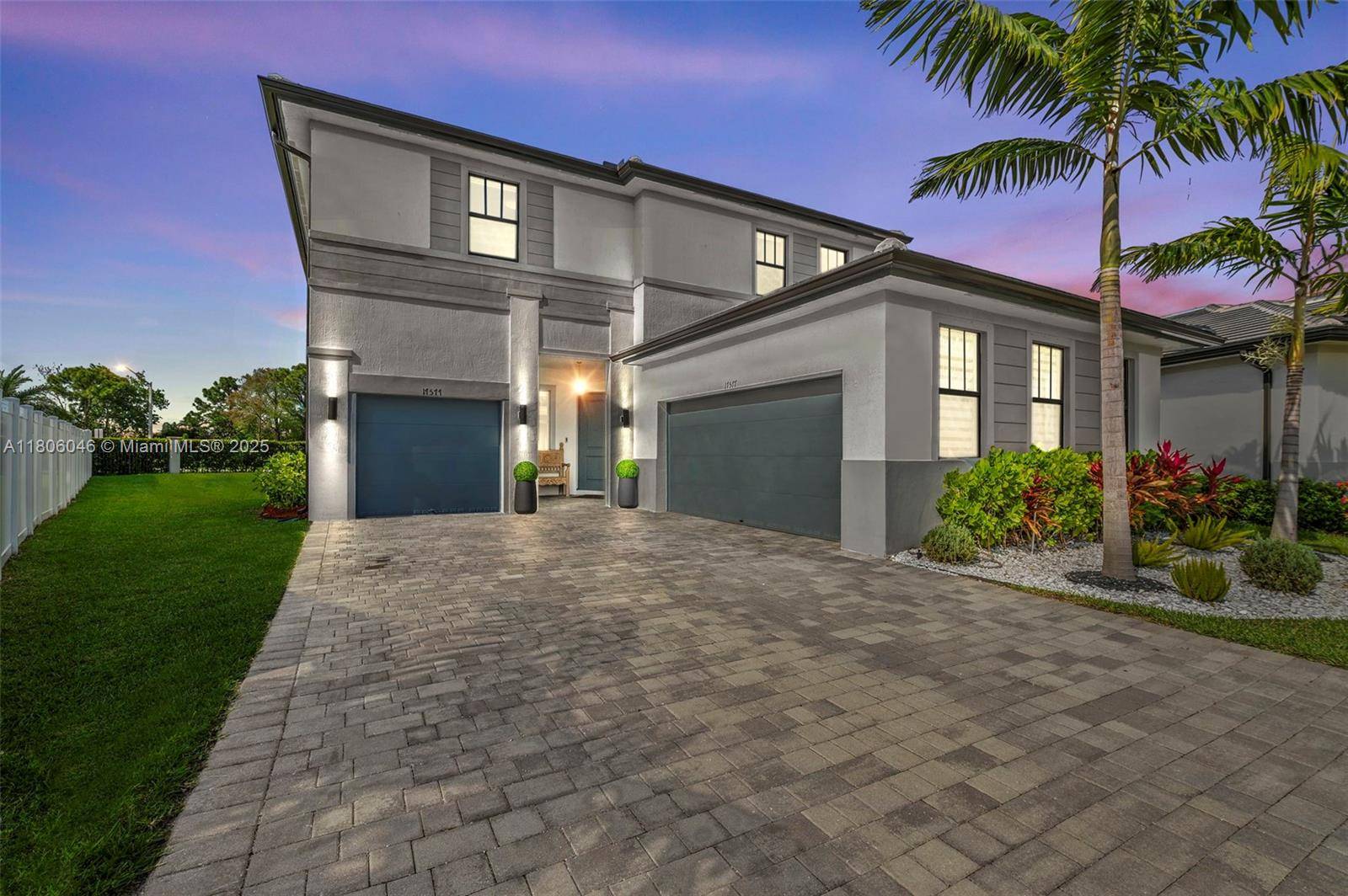 Miramar, FL 33029,17577 SW 41st St #0