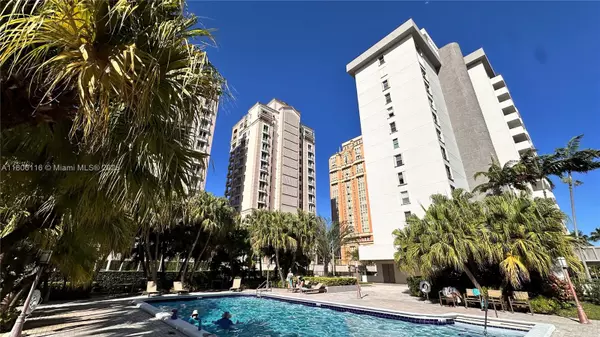 Coral Gables, FL 33134,625 Biltmore Way #707