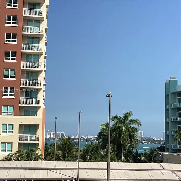2001 Biscayne Blvd #3503, Miami, FL 33137