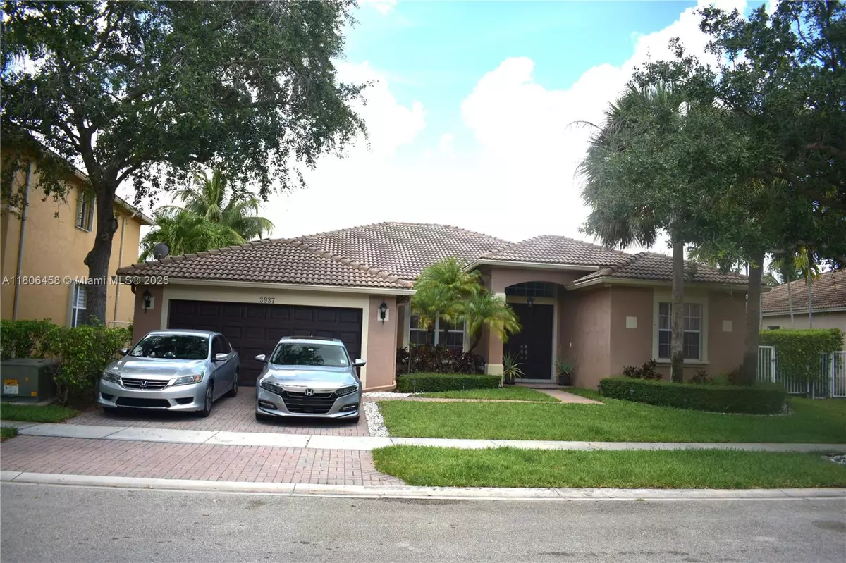 Weston, FL 33332,Address not disclosed