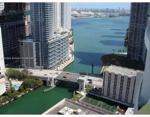 Miami, FL 33131,41 SE 5th St #2317