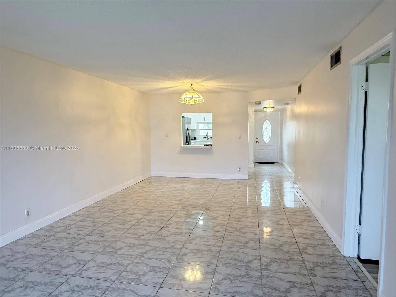 Pembroke Pines, FL 33025,8970 S Hollybrook Blvd #202