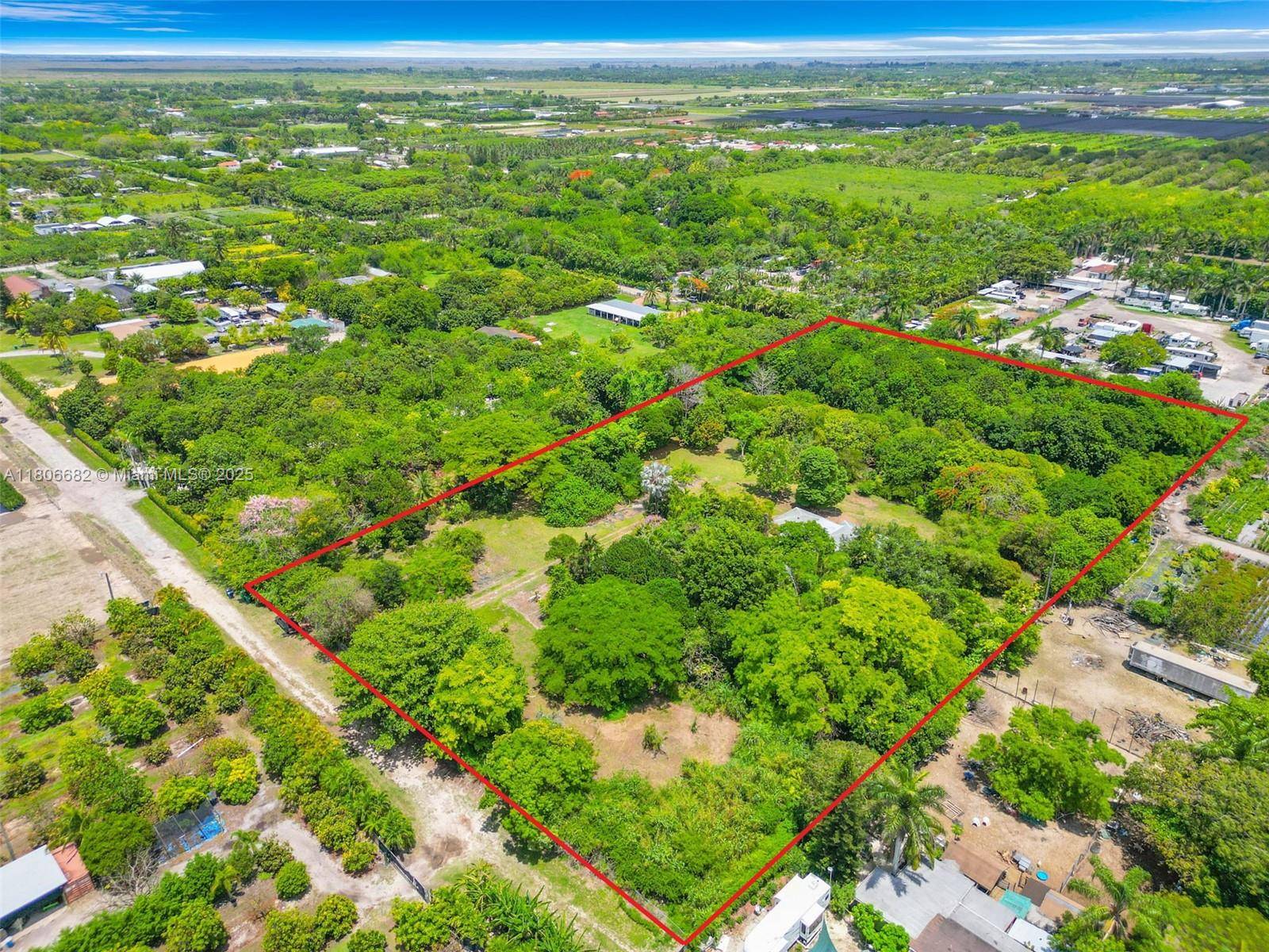 Miami, FL 33187,18900 SW 186th St