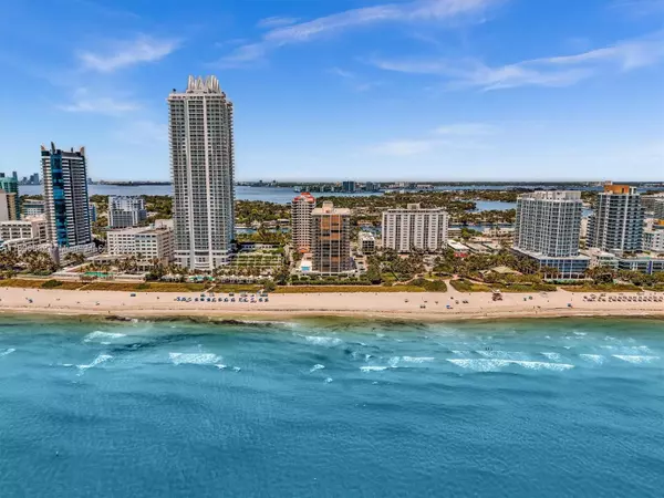Miami Beach, FL 33141,6423 Collins Ave #409