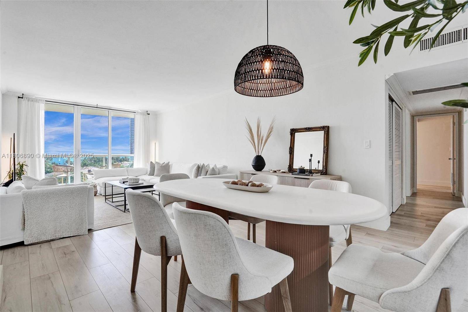 Sunny Isles Beach, FL 33160,19380 Collins Ave #718