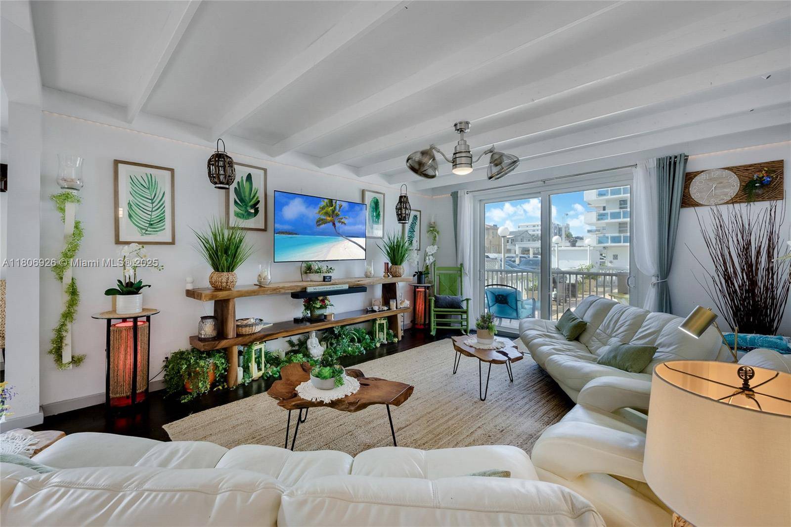 Hollywood, FL 33019,1601 S Ocean Dr #106
