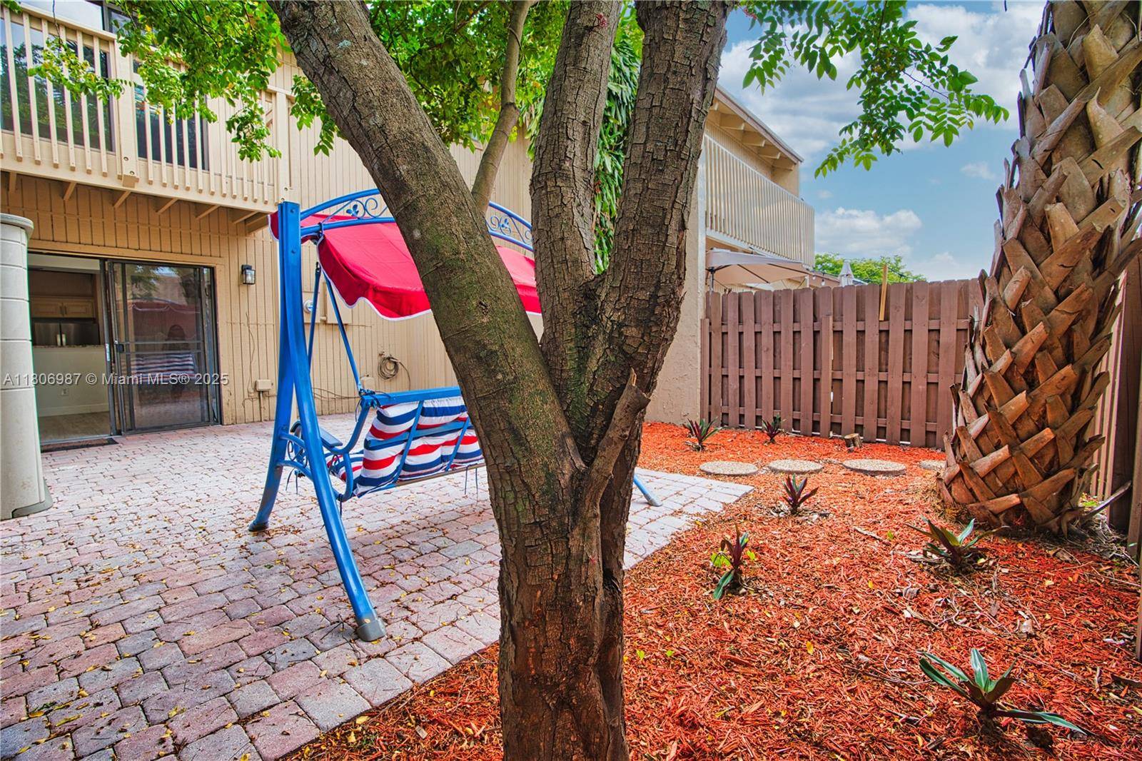 Davie, FL 33324,8015 SW 21st Ct