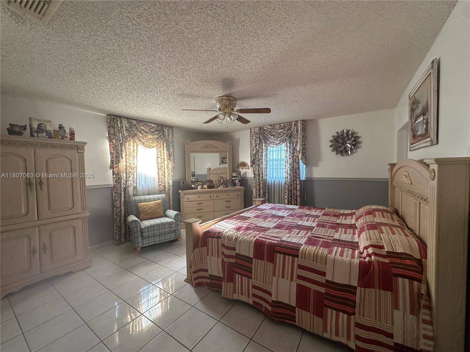 Hialeah Gardens, FL 33018,10075 NW 129th Ter