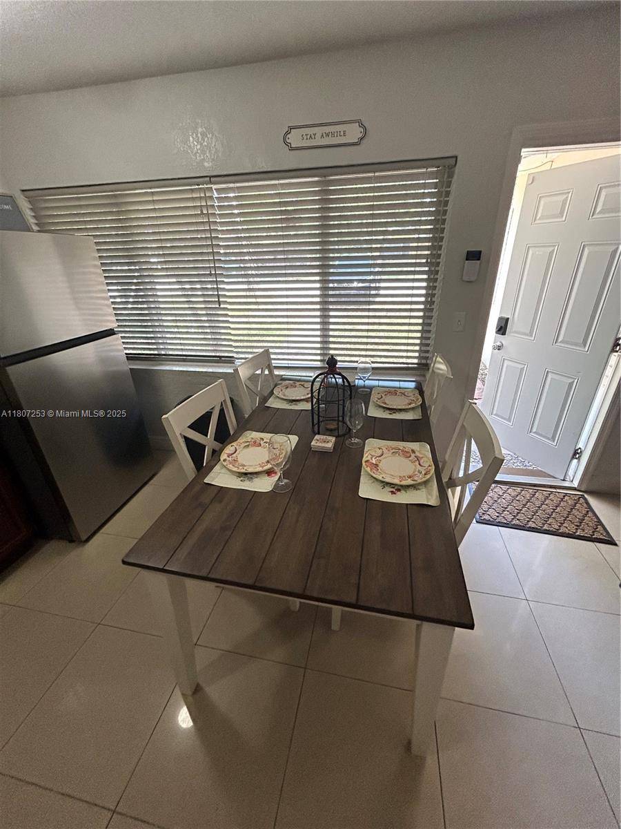 Fort Lauderdale, FL 33312,1906 SW 8th St #1-2