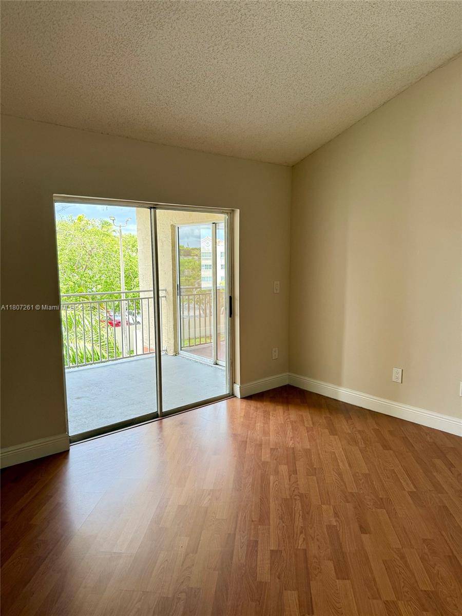 Hialeah, FL 33015,18830 NW 57th Ave #301