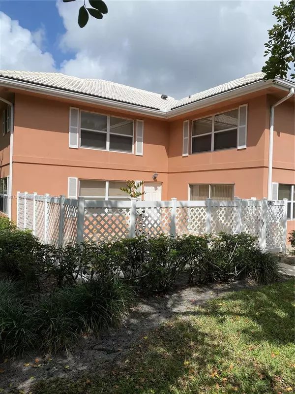 West Palm Beach, FL 33409,3107 Kingston Ct