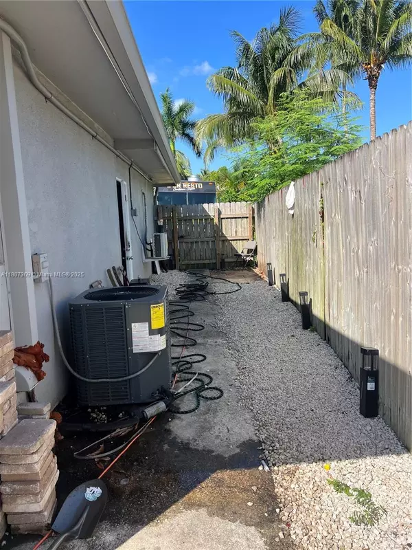 Fort Lauderdale, FL 33312,410 Pennsylvania Ave #1