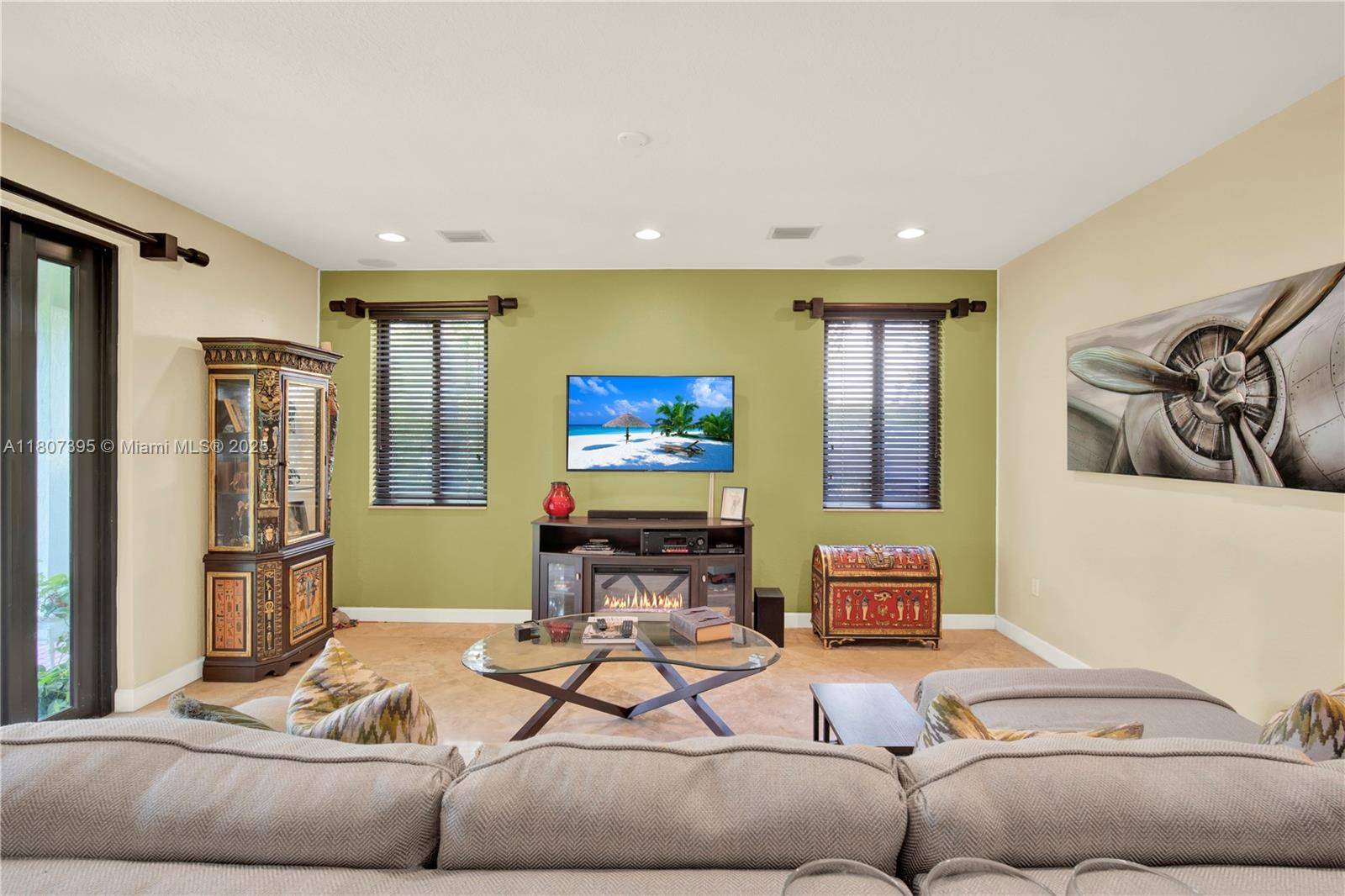 Cutler Bay, FL 33157,7582 SW 191st St