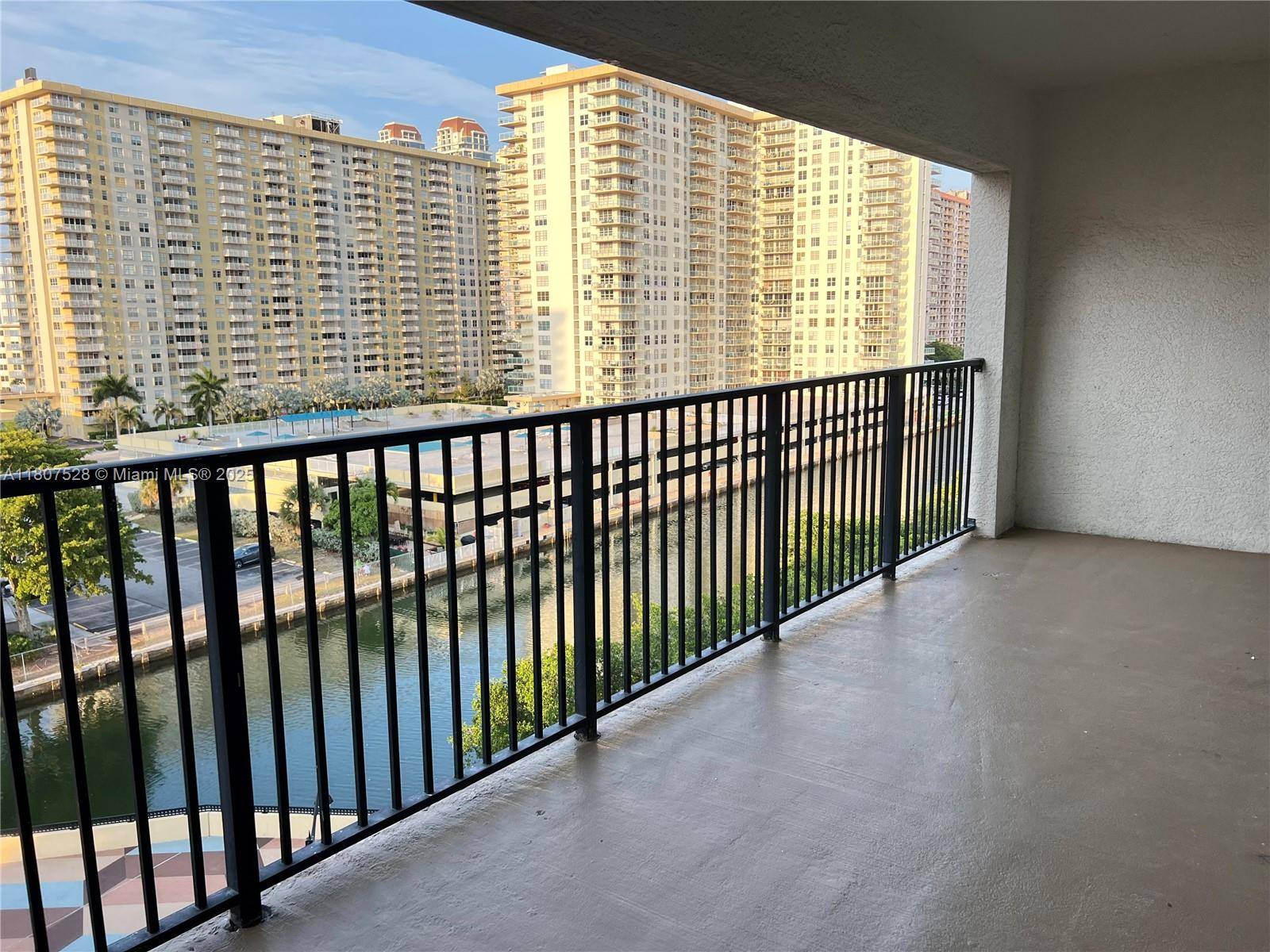 17150 N Bay Rd #2814, Sunny Isles Beach, FL 33160