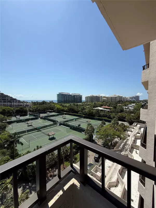 Key Biscayne, FL 33149,151 CRANDON BL #700