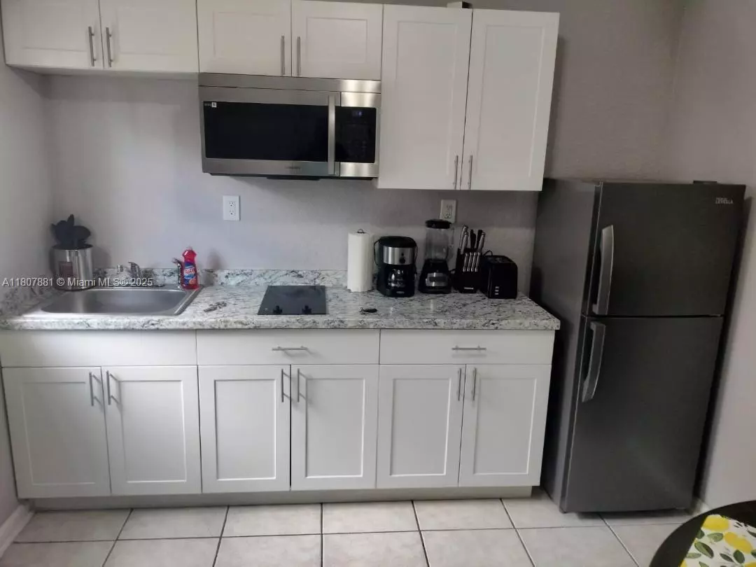 Lauderhill, FL 33311,3161 NW 4th St #A