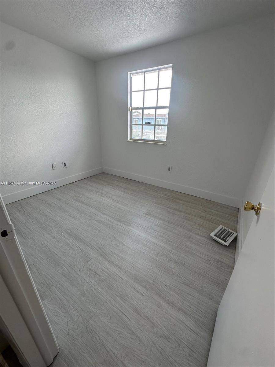 Miami Gardens, FL 33055,19224 NW 46th Ave