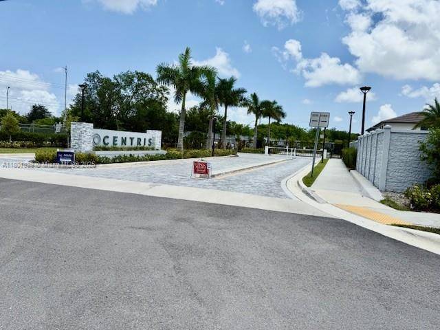 12025 SW 83rd Pl #-, Miami, FL 33156