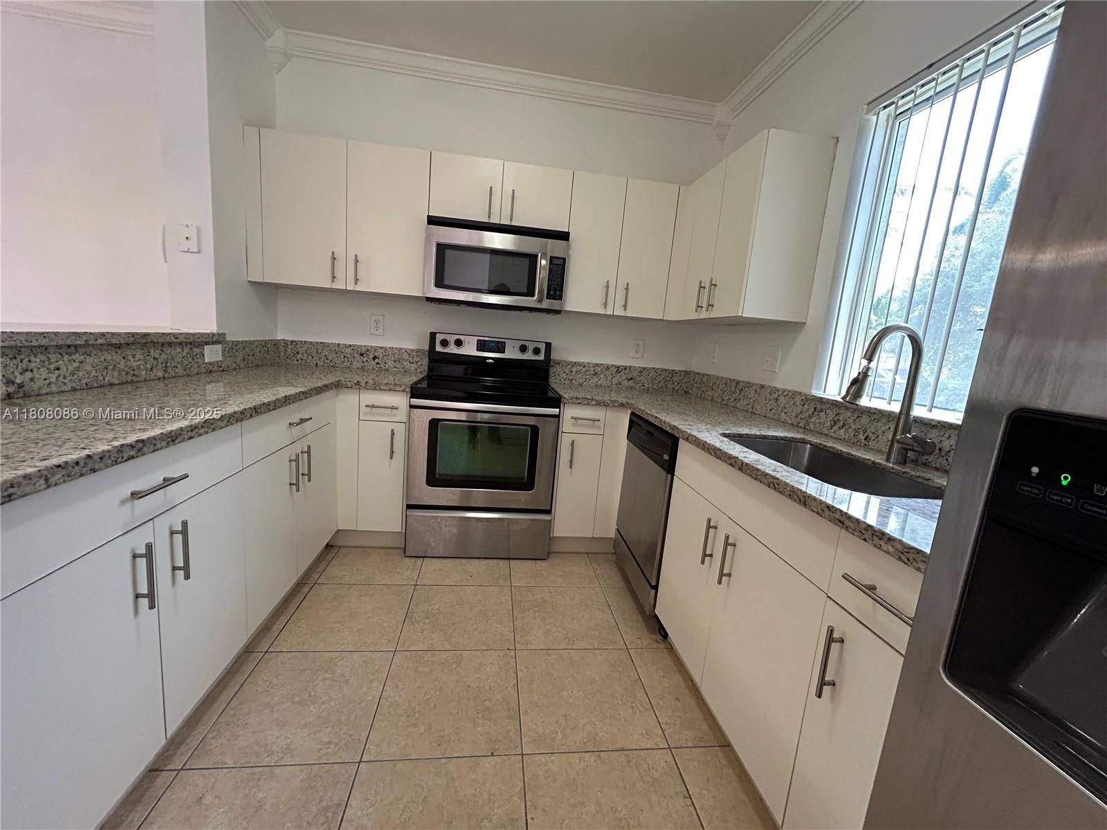 20423 NW 15th Ave #7, Miami Gardens, FL 33169