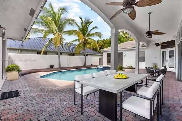 Miramar, FL 33029,18621 SW 39th Ct