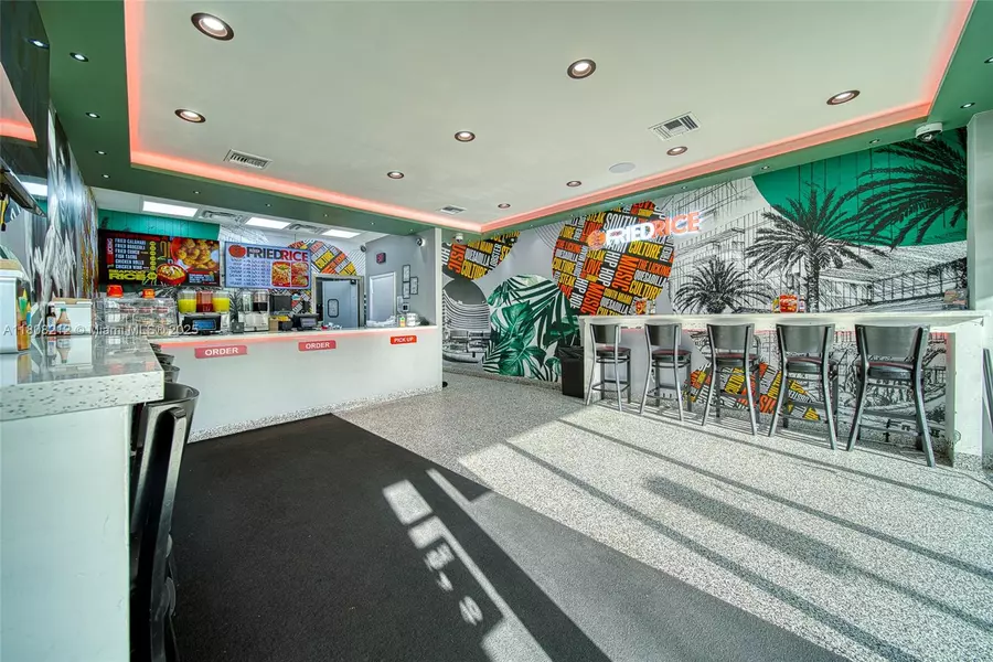 Completely Remodeled Restaurant on 184th Street off The Turnpike, Cutler Bay, FL 33157