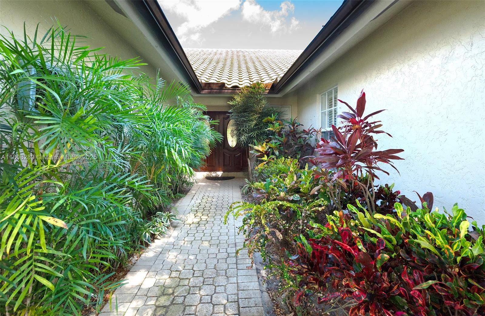Boca Raton, FL 33486,2215 SW 14th Pl
