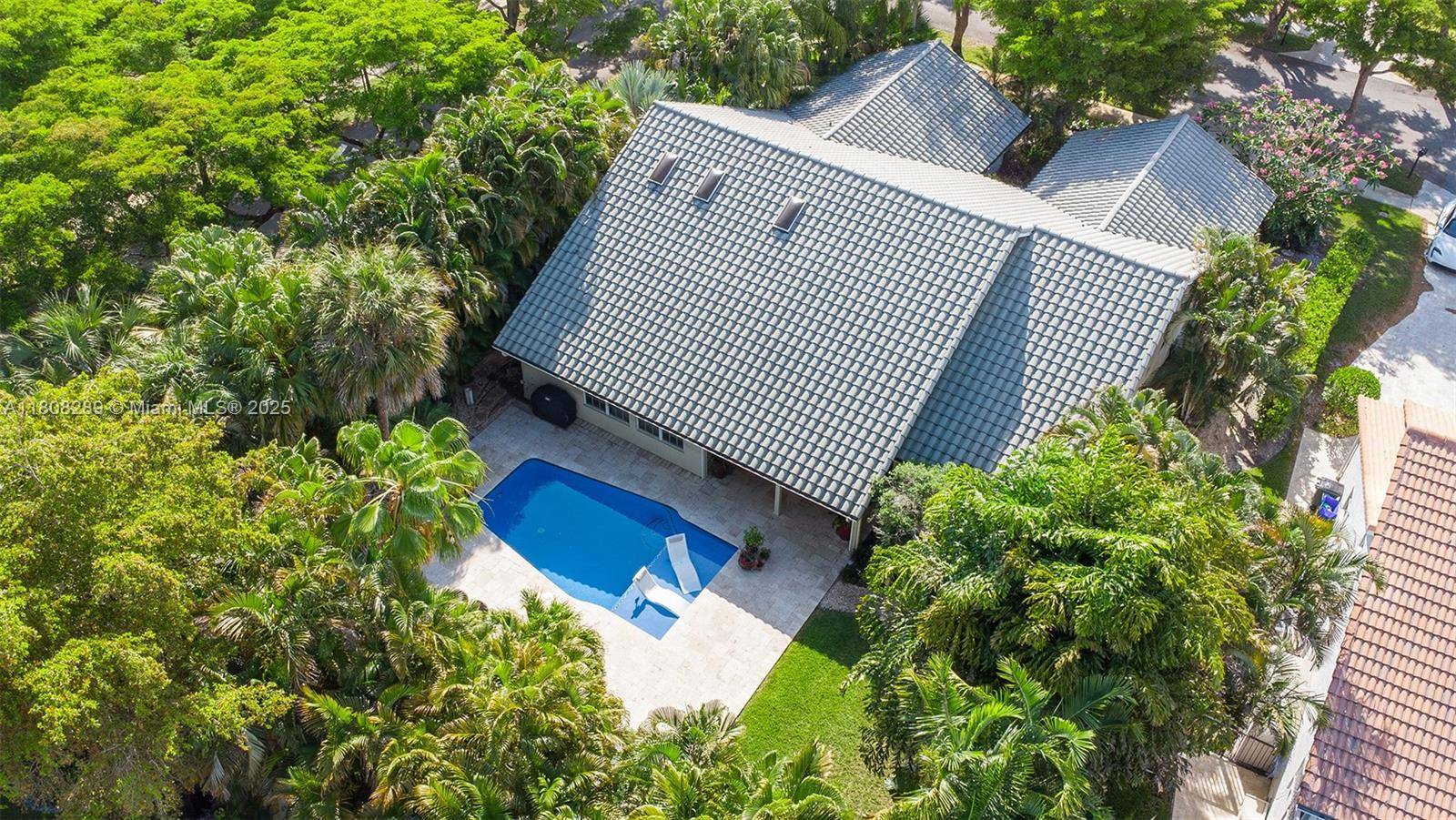 2215 SW 14th Pl, Boca Raton, FL 33486