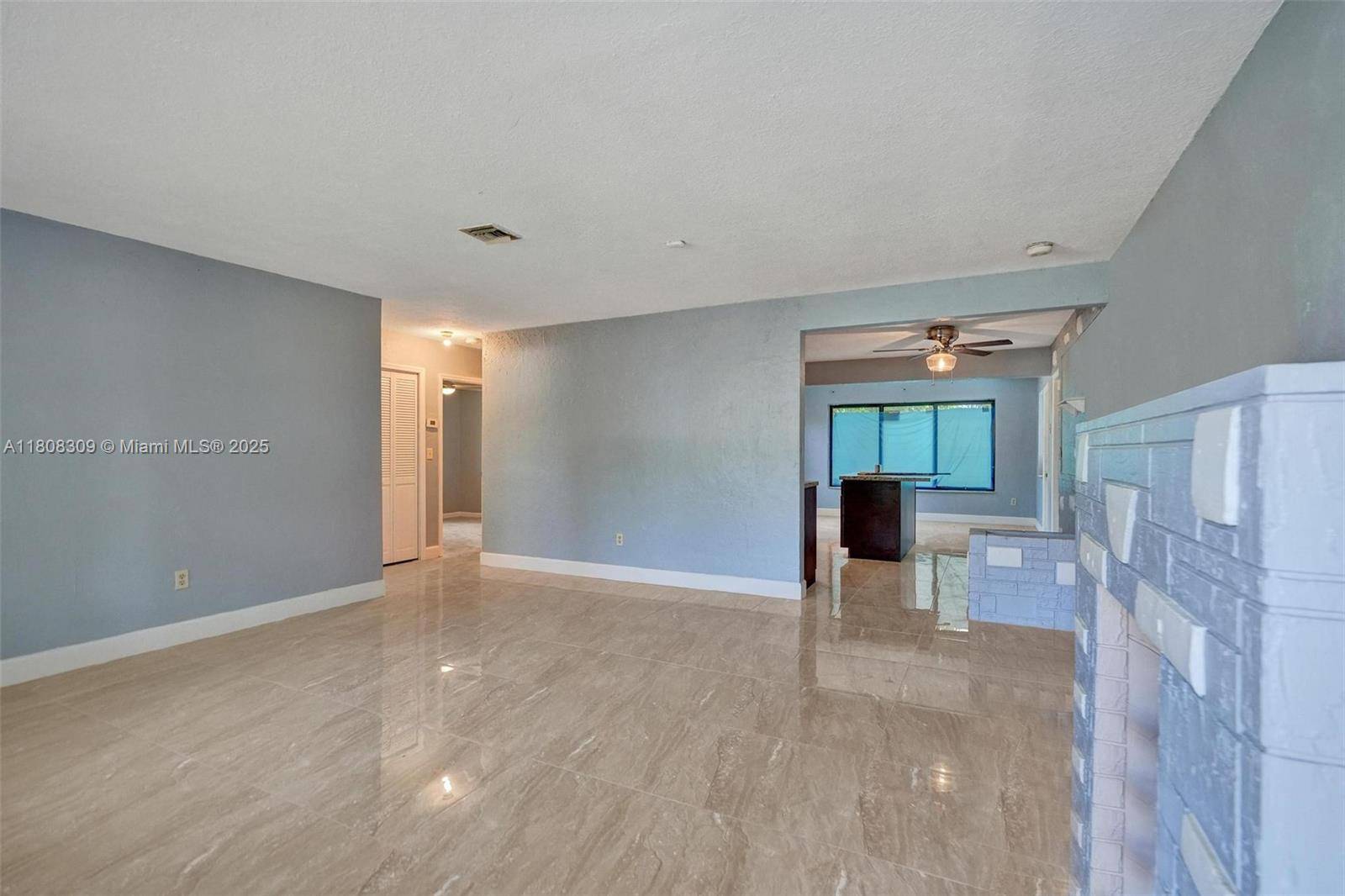 Fort Lauderdale, FL 33312,2890 SW 9th St