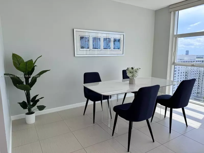1830 S Ocean Dr #1807, Hallandale Beach, FL 33009