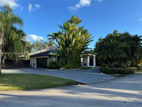 Miami, FL 33176,14601 SW 99th Ave