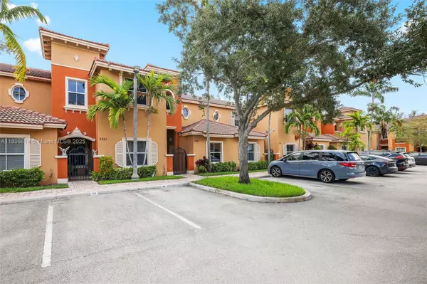 Miramar, FL 33025,2741 SW 120th Ter #305-3