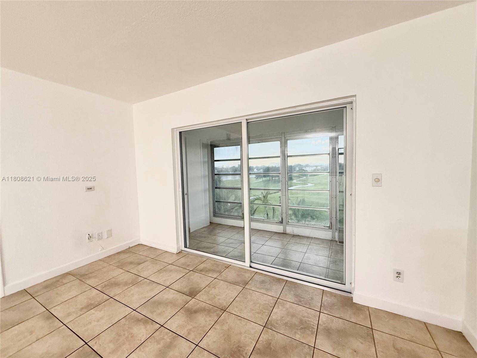 Davie, FL 33324,2500 SW 81st Ave #402