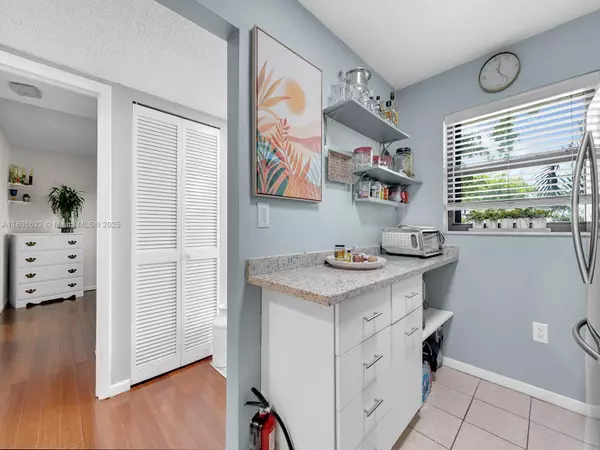 Deerfield Beach, FL 33441,367 S Federal Hwy #B206