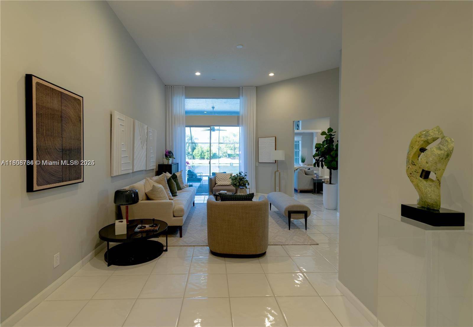 Weston, FL 33332,2883 Oakbrook Dr #2883
