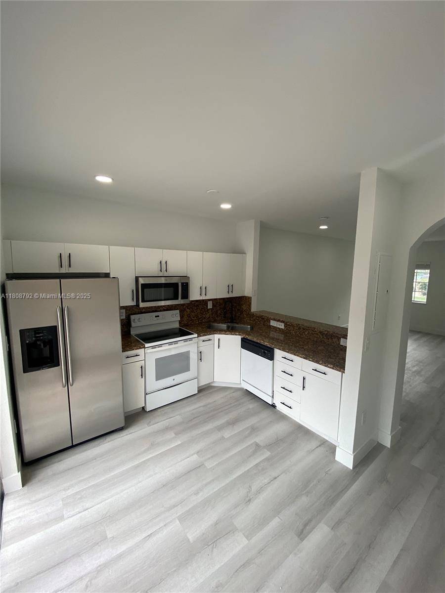 Miami, FL 33177,13765 SW 170th Ter #13765