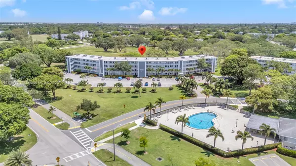 Deerfield Beach, FL 33442,2002 Lyndhurst H #2002