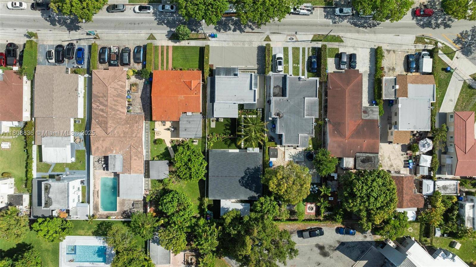 Miami, FL 33135,2440 SW 3rd St #2440