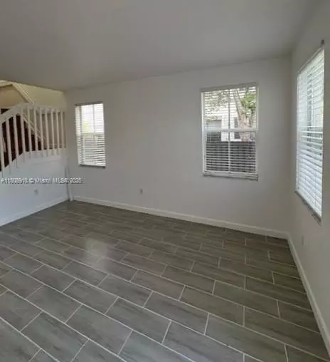 Doral, FL 33178,8154 NW 107th Path #8154