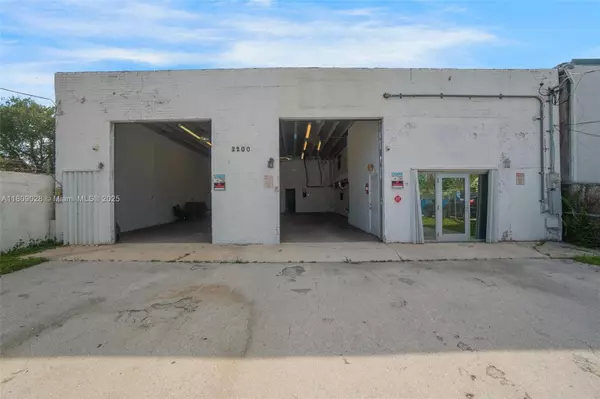 West Park, FL 33023,2200 SW 58th Ave